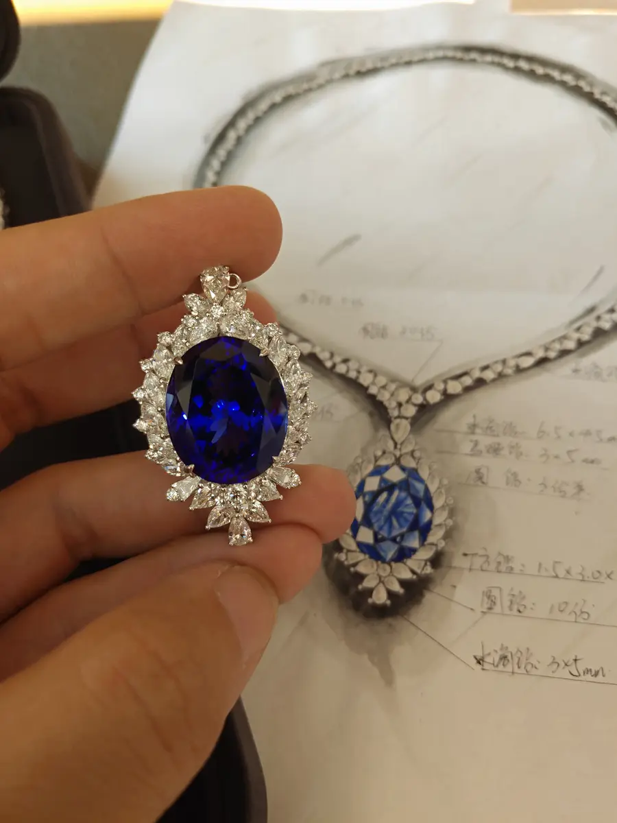 MEUSE 缪斯高级珠宝定制 生日与纪念日定制 彩色宝石 款式图片 1