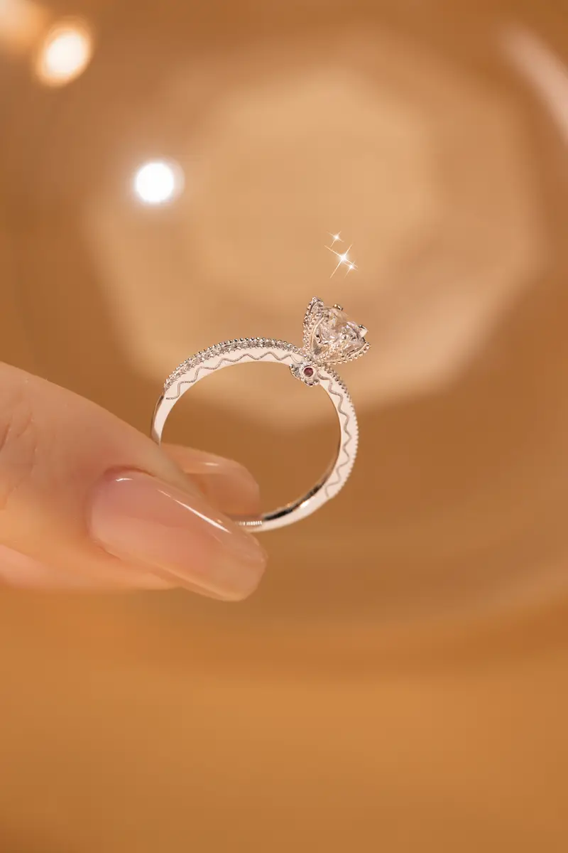MEUSE 缪斯高级珠宝定制 订婚钻戒 纱与白 款式图片 1